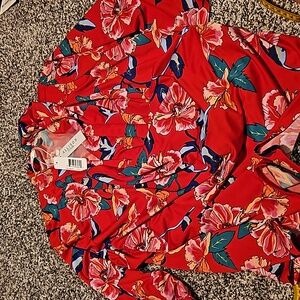 Women's size 1X. Allison Taylor. New with tags. Red top with flowers.